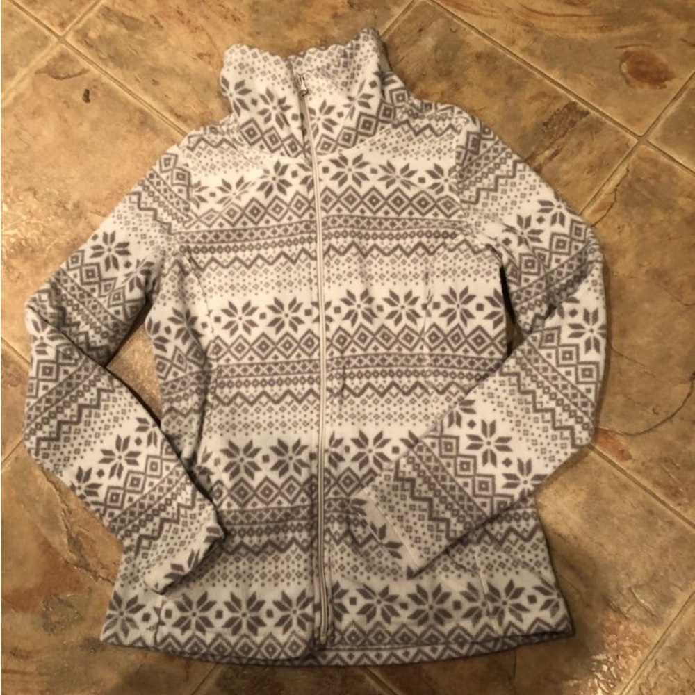 Old Navy fleece jacket